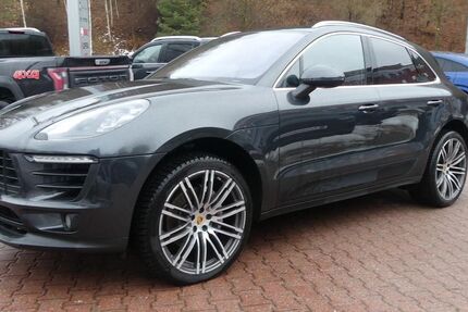 Porsche Macan 273.100 km 22.990 &euro; Schneeberg 08289