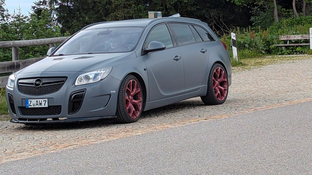 Opel Insignia 120.000 km 12.200 &euro; Zwickau 08058