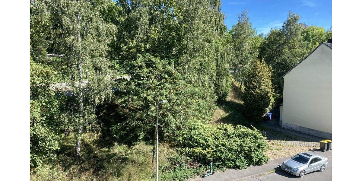 Etagenwohnung Zwickau Eckersbach - 3 Zimmer, 76 m&sup2;, 350&euro; | Angebot:25802813