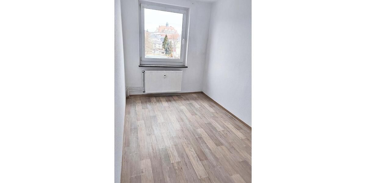 Etagenwohnung Elsterberg - 3 Zimmer, 59 m&sup2;, 295&euro; | Angebot:25650098