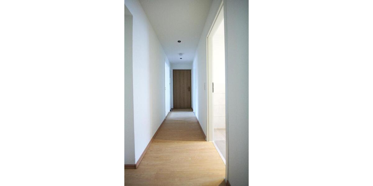 Etagenwohnung Hohenstein-Ernstthal Ernstthal - 3 Zimmer, 58 m&sup2;, 400&euro; | Angebot:25181818