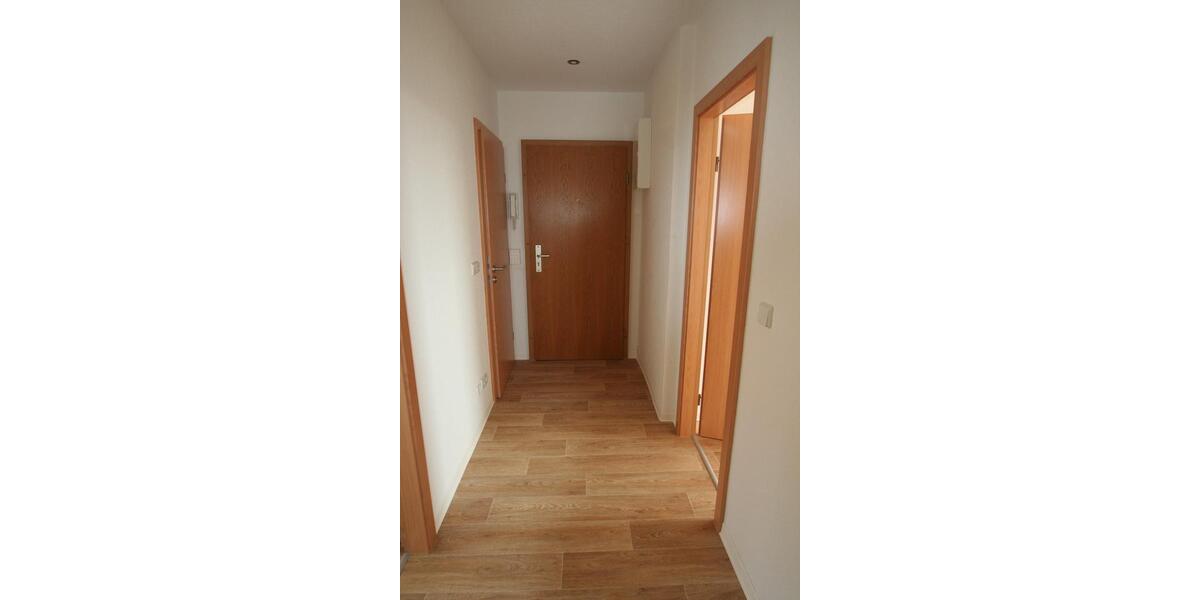 Etagenwohnung Hohenstein-Ernstthal Ernstthal - 3 Zimmer, 60 m&sup2;, 350&euro; | Angebot:23858814