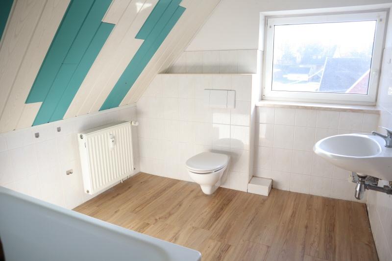 Dachgeschoßwohnung Mülsen - 2 Zimmer, 59 m&sup2;, 300&euro; | Angebot:25782378