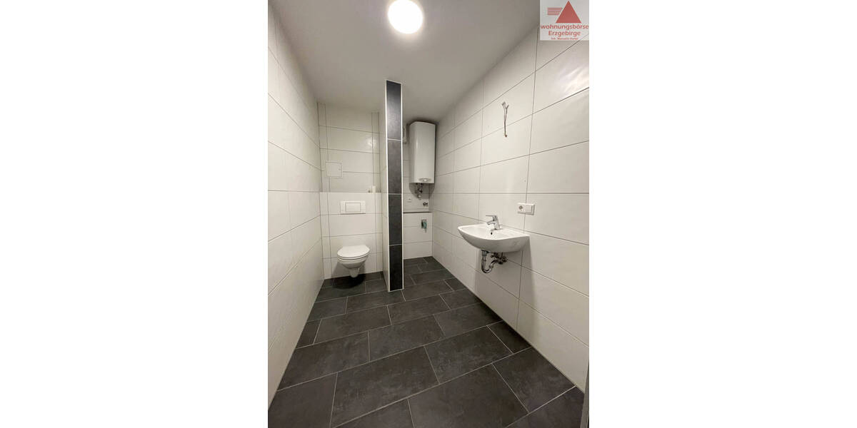 Etagenwohnung Aue Aue - 3 Zimmer, 85 m&sup2;, 550&euro; | Angebot:25688145