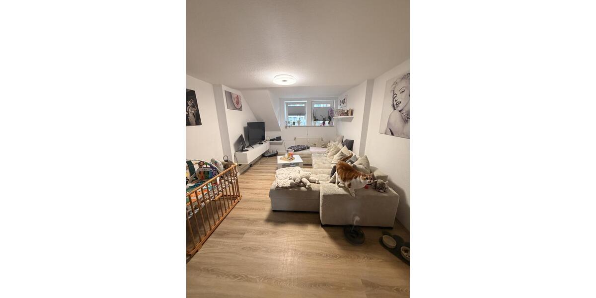 Maisonettenwohnung Hohenstein-Ernstthal Ernstthal - 4 Zimmer, 85 m&sup2;, 510&euro; | Angebot:23795339