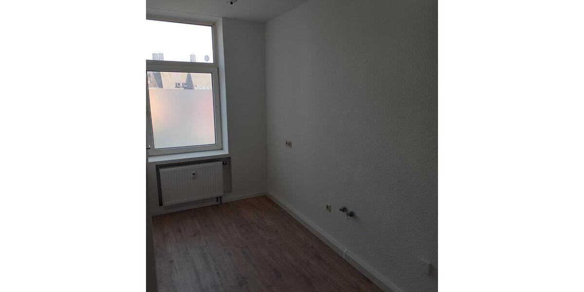 Hochparterre Falkenstein/Vogtland Vogtland - 1 Zimmer, 38 m&sup2;, 171&euro; | Angebot:26620083