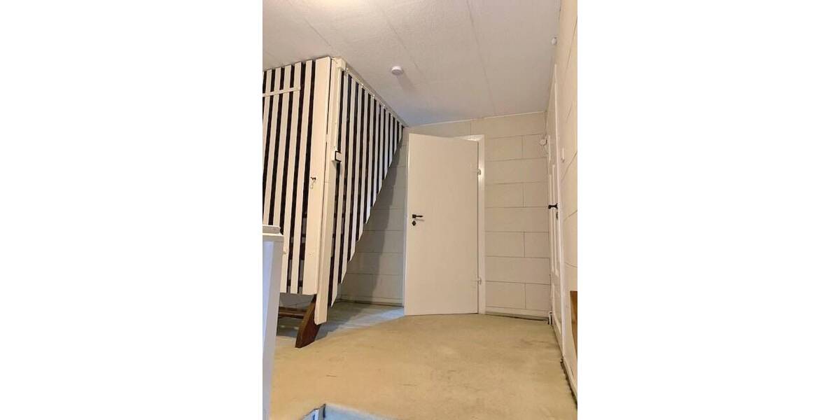 Doppelhaushälfte Reichenbach - 6 Zimmer, 165 m&sup2;, 98.000&euro; | Angebot:25662099