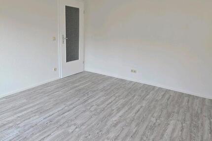 Wohnung Greiz - 1 Zimmer, 24 m&sup2;, 240&euro; | Angebot:25871016