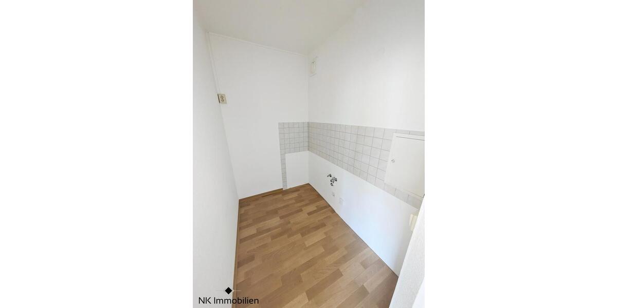 Etagenwohnung Limbach-Oberfrohna Oberfrohna - 1 Zimmer, 35 m&sup2;, 189&euro; | Angebot:25945698