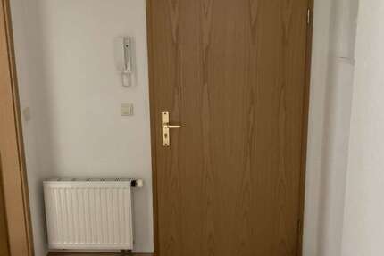 Wohnung Zwickau Innenstadt - 1 Zimmer, 42 m&sup2;, 255&euro; | Angebot:24315575