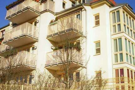 Wohnung Zwickau Äußere Dresdner Straße/Pöhlauer Straße - 1 Zimmer, 36 m&sup2;, 234&euro; | Angebot:25137959