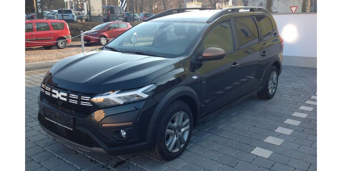 Dacia Jogger 21.900 km 22.490 &euro; Glauchau 08371