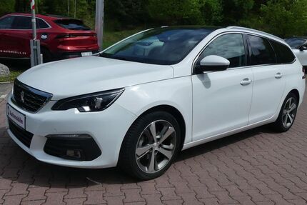 Peugeot 308 115.700 km 11.990 &euro; Schneeberg 08289