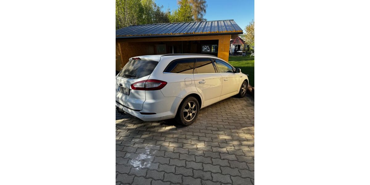 Ford Mondeo 231.000 km 3.500 &euro; Glauchau 08371