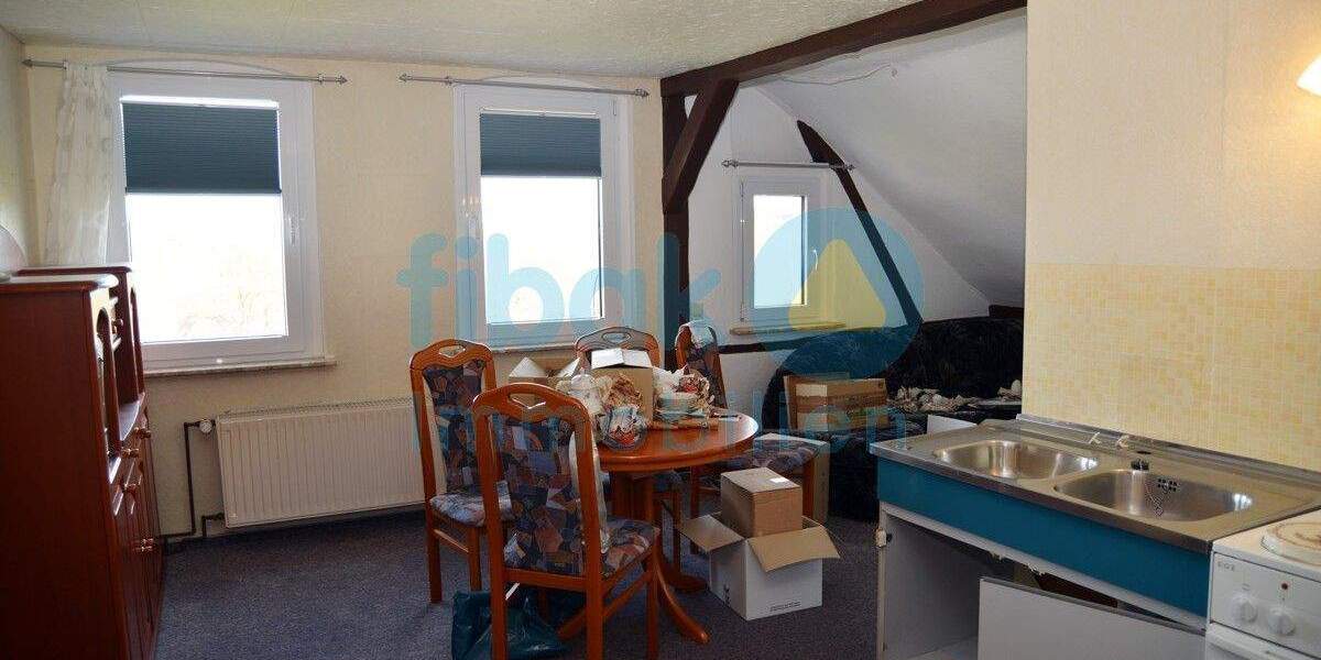 Einfamilienhaus Lichtentanne / Schönfels Schönfels - 9 Zimmer, 214 m&sup2;, 179.000&euro; | Angebot:25745031