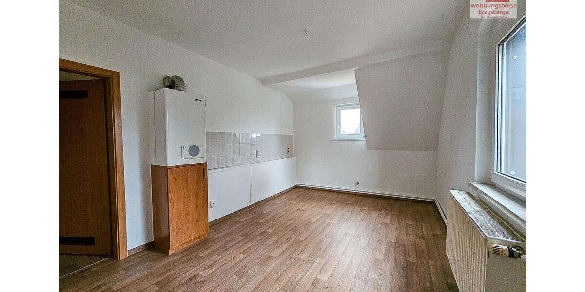 Dachgeschoßwohnung Lößnitz - 3 Zimmer, 63 m&sup2;, 375&euro; | Angebot:20525183