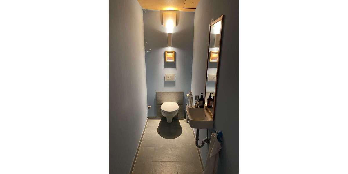 Etagenwohnung Zwickau - 4 Zimmer, 152 m&sup2;, 820&euro; | Angebot:23651064