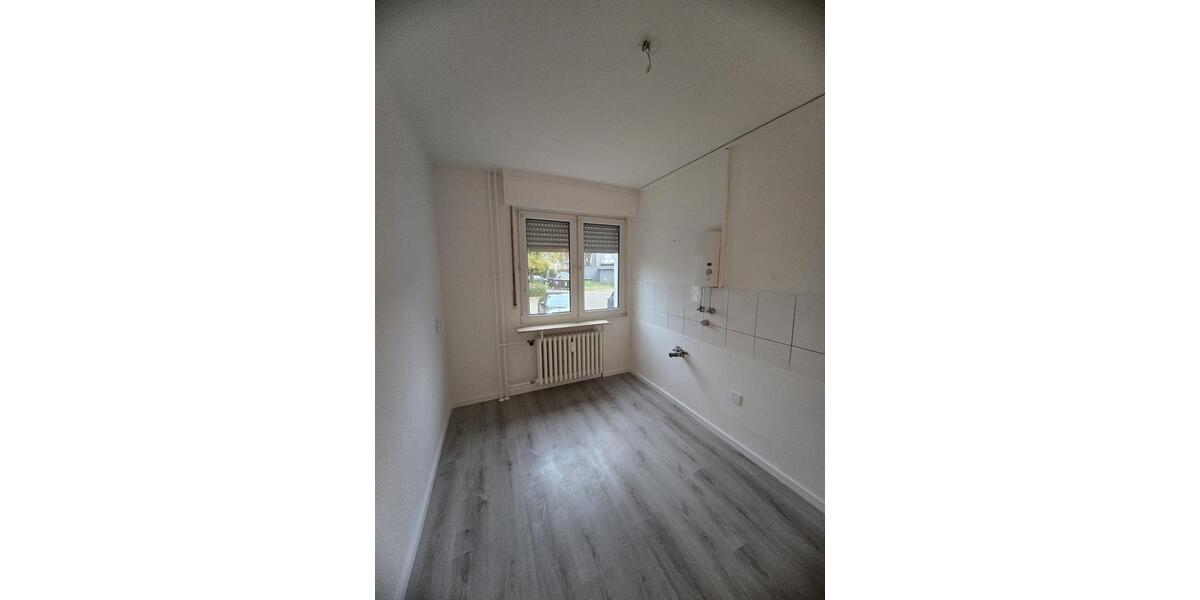 Etagenwohnung Crimmitschau - 2 Zimmer, 52 m&sup2;, 270&euro; | Angebot:26676955