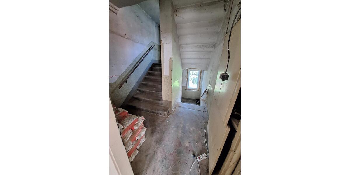 Reihenhaus Hohenstein-Ernstthal Ernstthal - 10 Zimmer, 250 m&sup2;, 139.000&euro; | Angebot:23014813