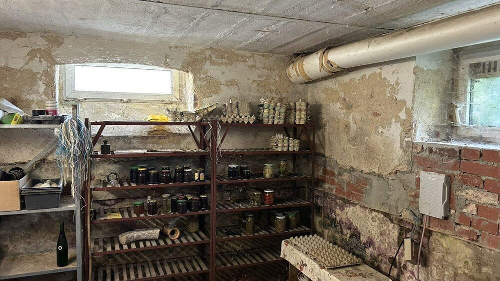 Mehrfamilienhaus, Wohnhaus Auerbach Rempesgrün - 1 Zimmer, 160 m&sup2;, 80.000&euro; | Angebot:25686119