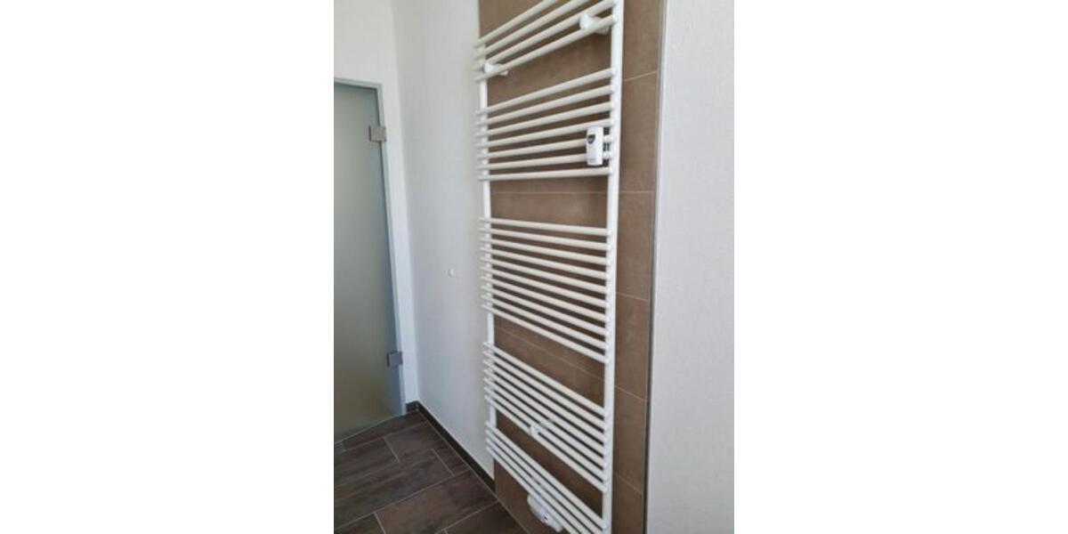 Etagenwohnung Schneeberg - 2 Zimmer, 64 m&sup2;, 600&euro; | Angebot:25884199