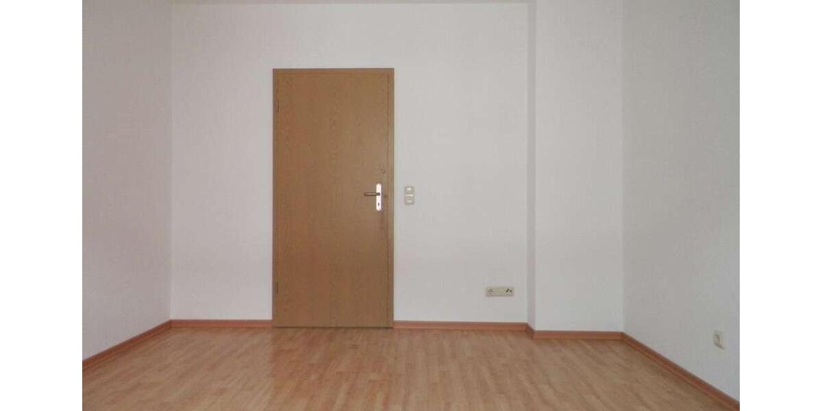 Etagenwohnung Zwickau Zwickau-Nord - 2 Zimmer, 58 m&sup2;, 290&euro; | Angebot:23806327