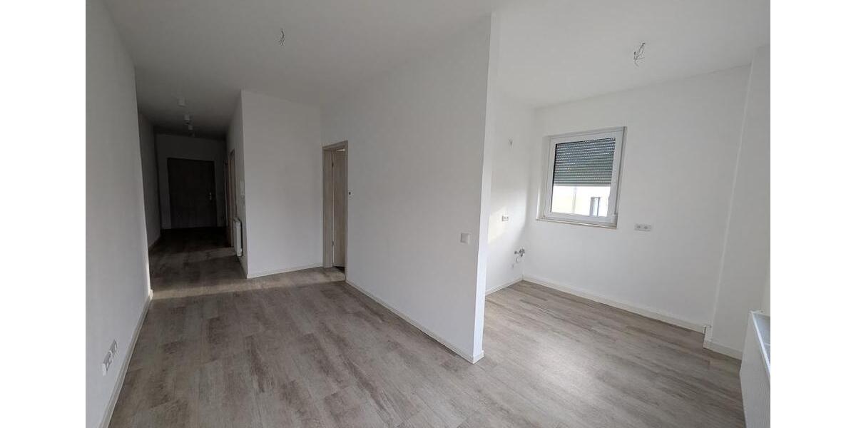 Etagenwohnung Werdau - 2 Zimmer, 50 m&sup2;, 370&euro; | Angebot:23721716