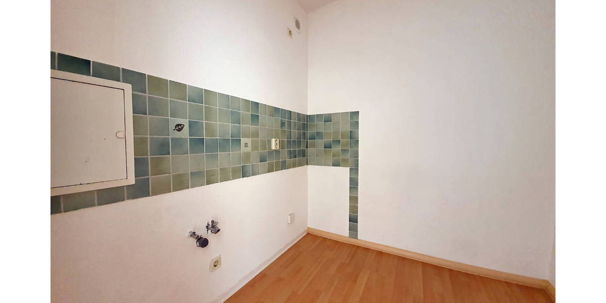 Etagenwohnung Zwickau Eckersbach - 3 Zimmer, 55 m&sup2;, 330&euro; | Angebot:25680125