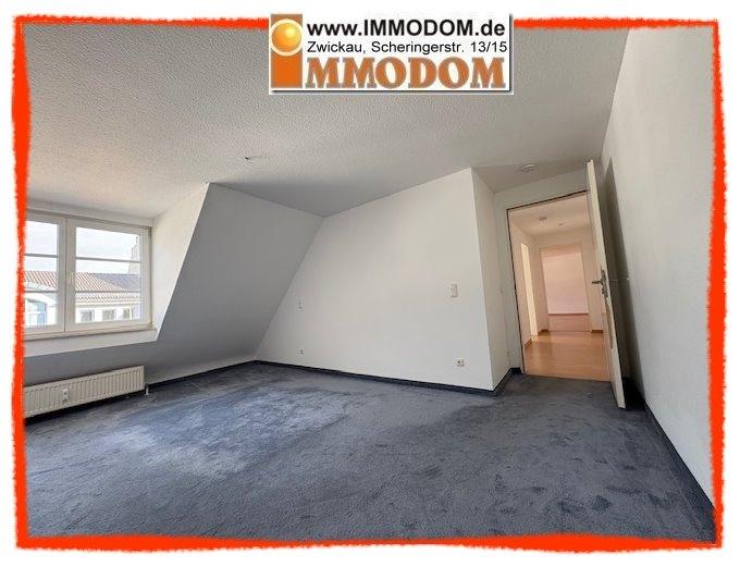 Dachgeschoßwohnung Zwickau - 2 Zimmer, 61 m&sup2;, 370&euro; | Angebot:21113462
