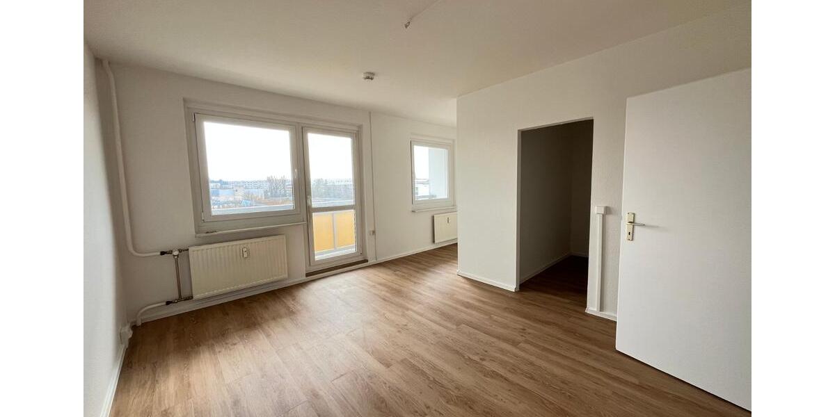 Etagenwohnung Zwickau Neuplanitz - 1 Zimmer, 35 m&sup2;, 119&euro; | Angebot:22043024