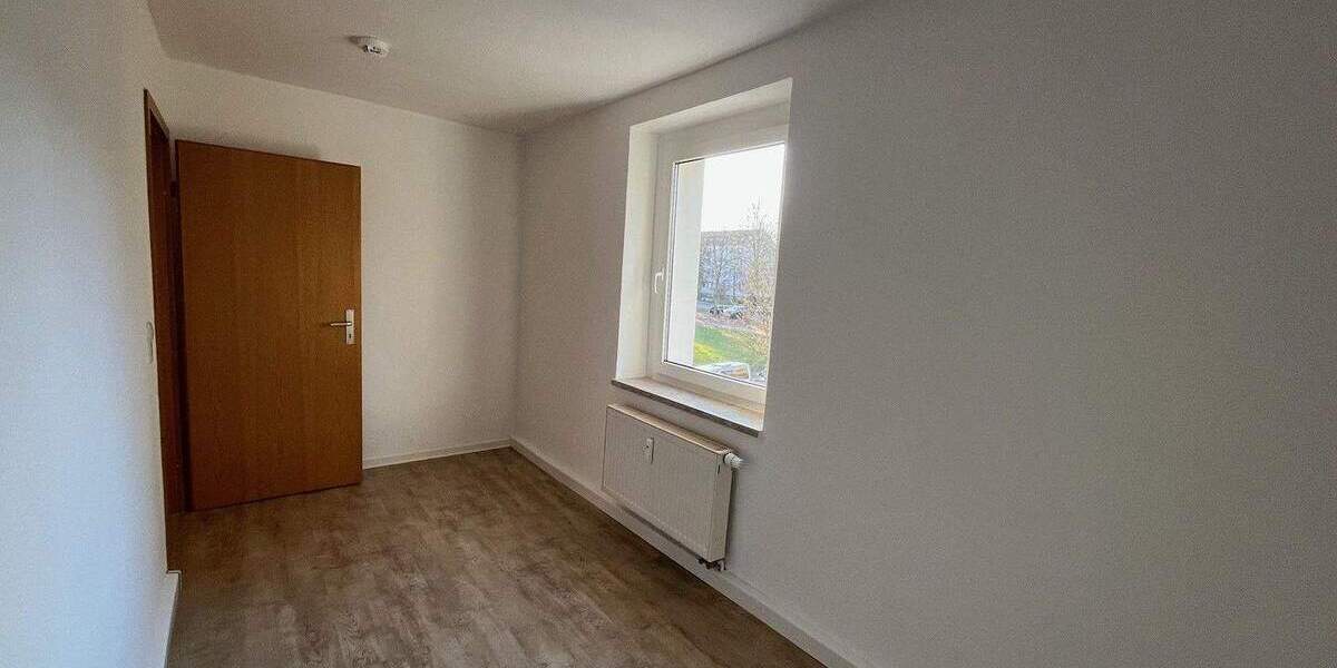 Etagenwohnung Zwickau Marienthal - 3 Zimmer, 55 m&sup2;, 340&euro; | Angebot:25739808