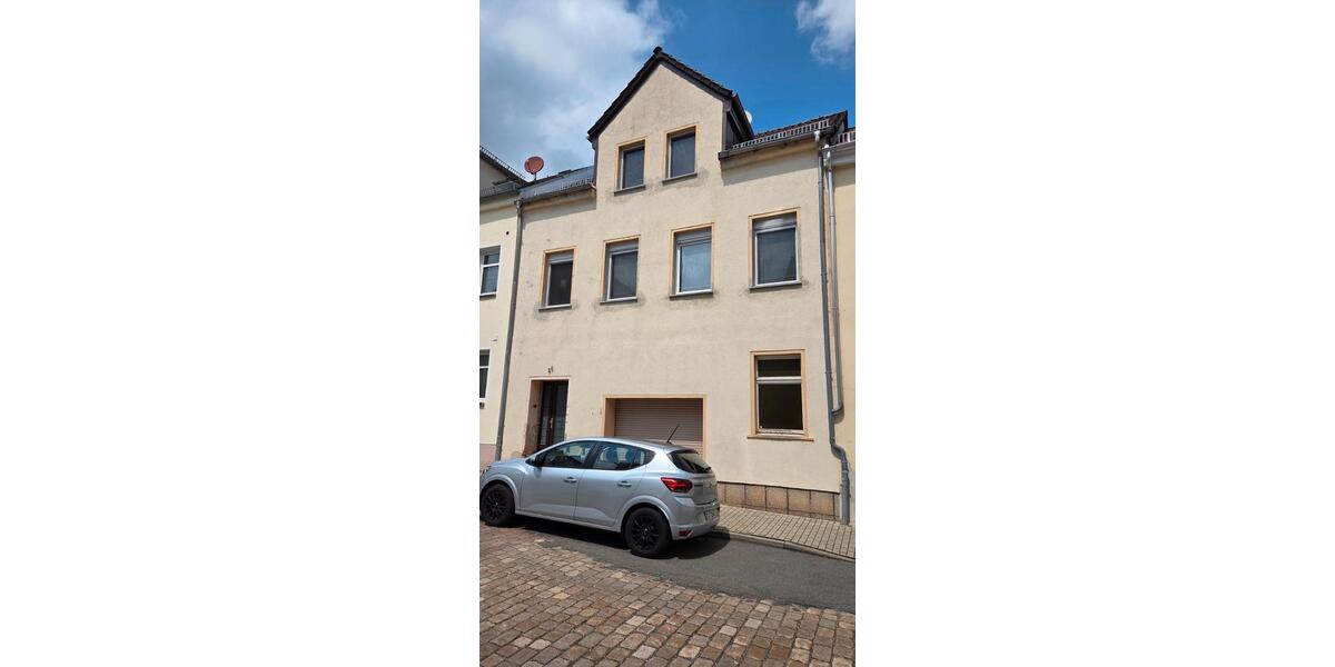Reihenhaus Crimmitschau - 6 Zimmer, 103 m&sup2;, 70.000&euro; | Angebot:27085582