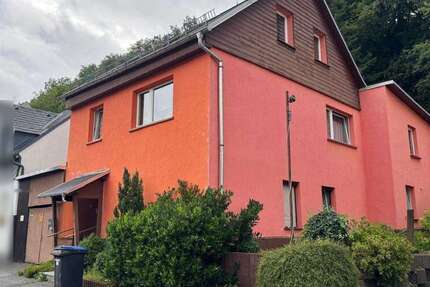 Haus Aue - Bad Schlema Bad Schlema - 5 Zimmer, 150 m&sup2;, 228.000&euro; | Angebot:22141789