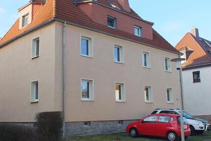 Wohnung Zwickau Auerbach - 1 Zimmer, 34 m&sup2;, 215&euro; | Angebot:25808055