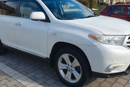 Toyota Highlander 248.000 km 12.300 &euro; Reichenbach im Vogtland 08468