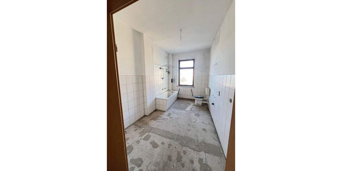 Mehrfamilienhaus, Wohnhaus Reichenbach im Vogtland Reichenbach - 1 Zimmer, 500 m&sup2;, 63.000&euro; | Angebot:25708252