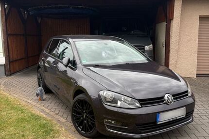 VW Golf 145.000 km 8.200 &euro; Stollberg 09366