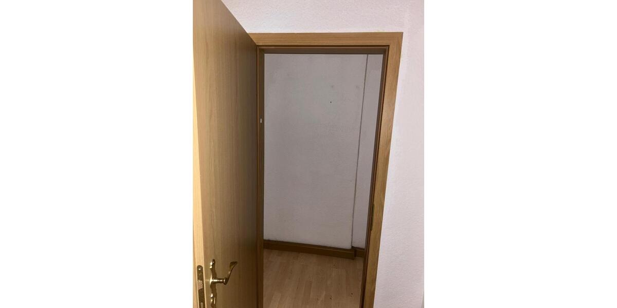 Etagenwohnung Aue-Bad Schlema Bad Schlema - 2 Zimmer, 60 m&sup2;, 330&euro; | Angebot:25906326