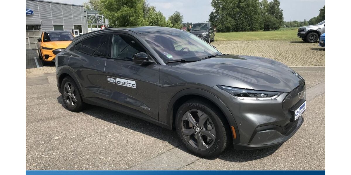 Ford Mustang Mach-E 27.500 km 30.890 &euro; Glauchau 08371