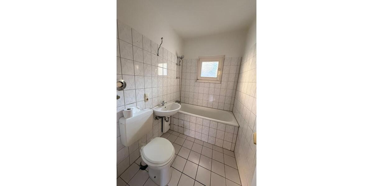 Etagenwohnung Crimmitschau - 2 Zimmer, 52 m&sup2;, 300&euro; | Angebot:26676957