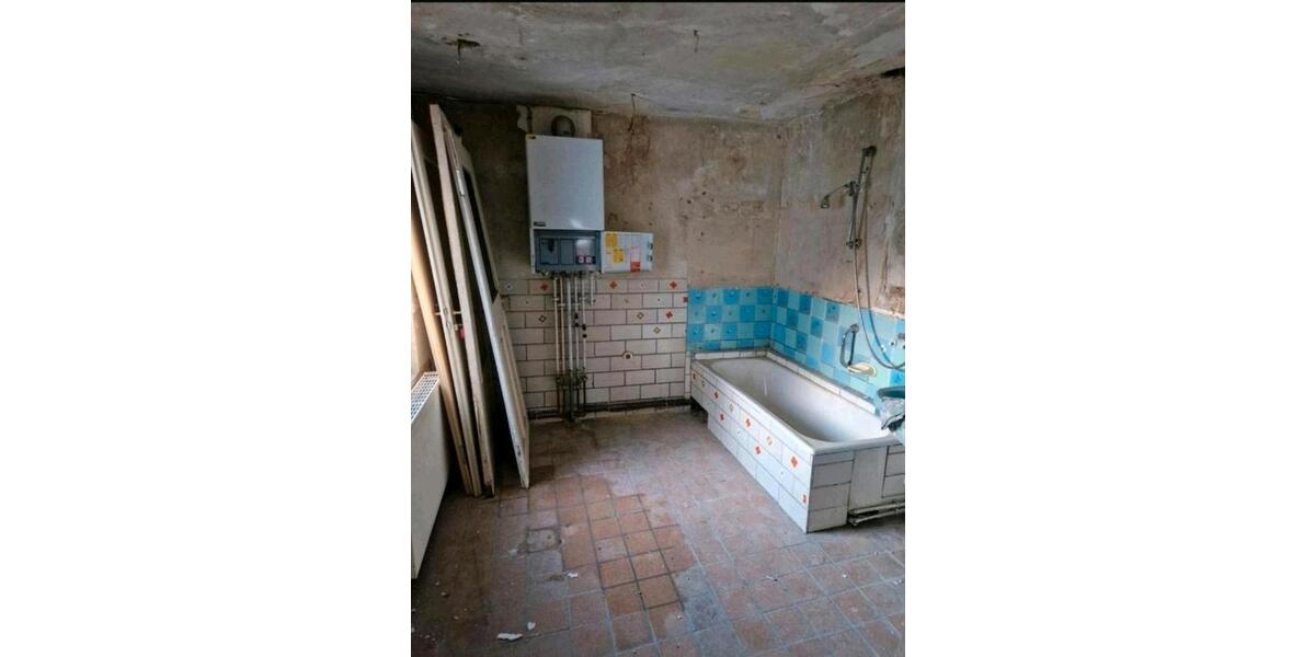 Reihenhaus Meerane - 4 Zimmer, 100 m&sup2;, 19.500&euro; | Angebot:24474544