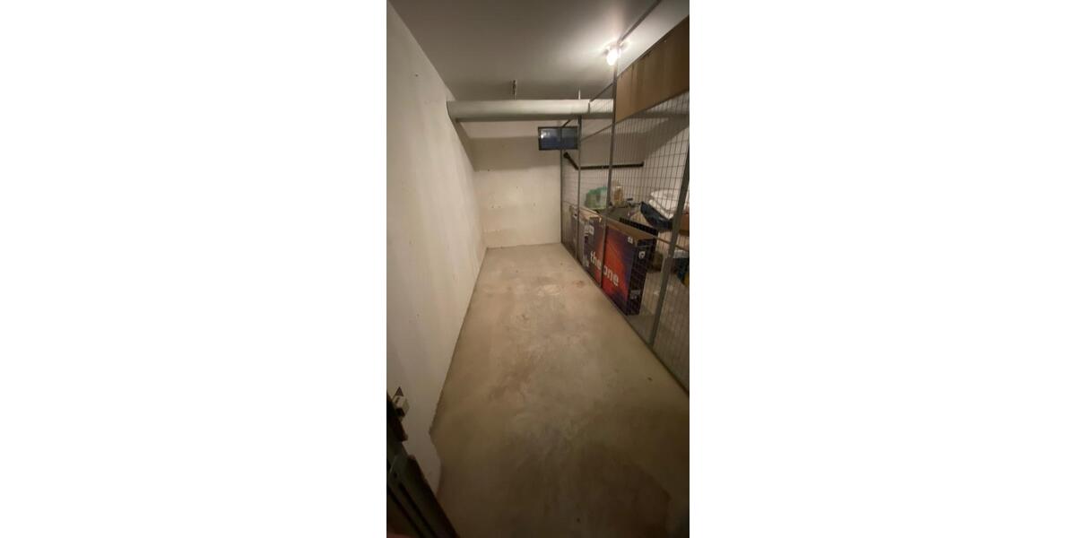 Etagenwohnung Zwickau Auerbach - 3 Zimmer, 80 m&sup2;, 570&euro; | Angebot:25963484