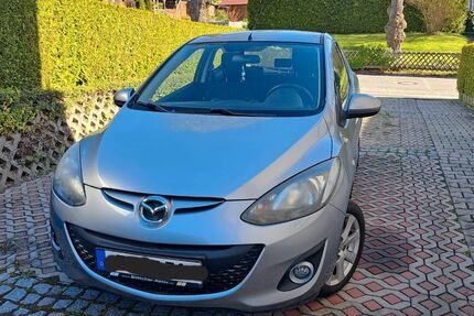 Mazda 2 26.700 km 5.900 &euro; Zwickau 08056