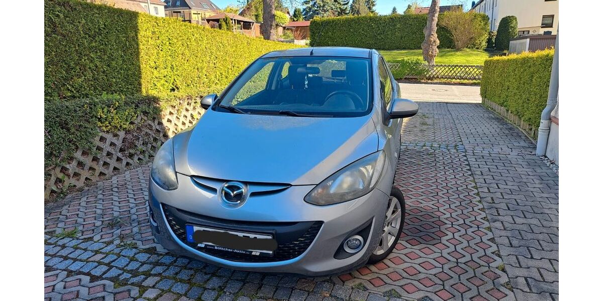 Mazda 2 26.700 km 5.900 &euro; Zwickau 08056