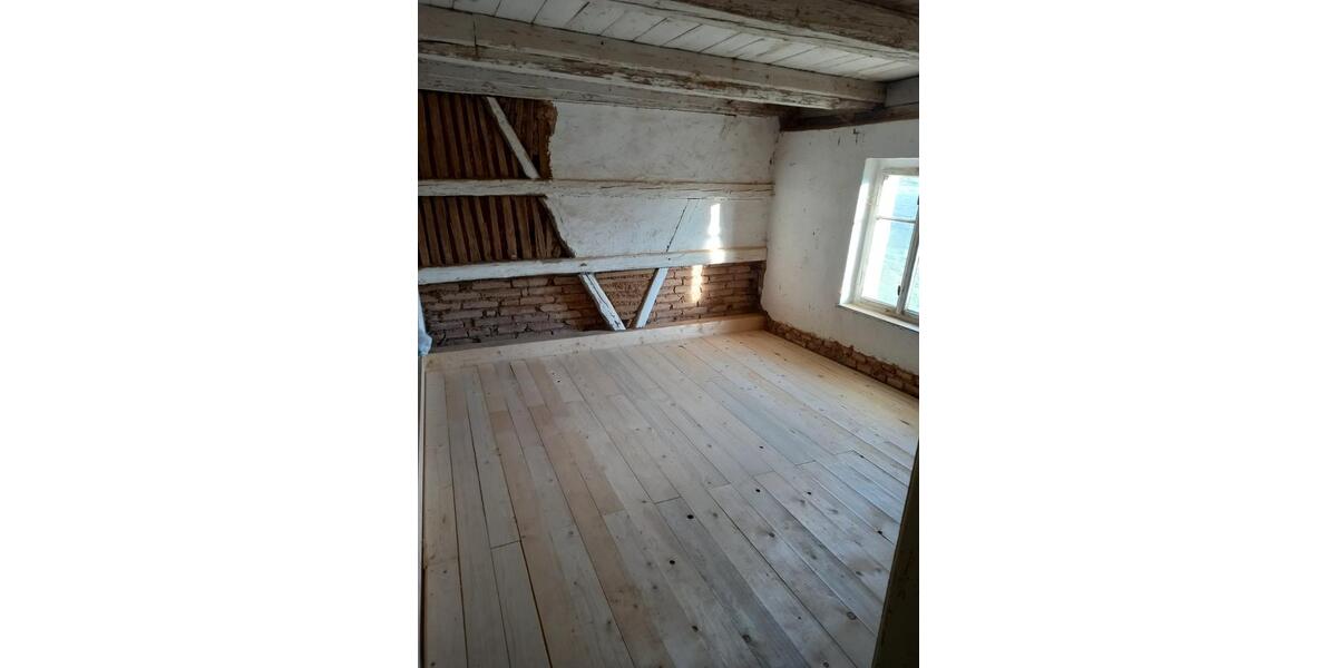 Einfamilienhaus Berga/Elster Elster - 7 Zimmer, 188 m&sup2;, 220.000&euro; | Angebot:18774638