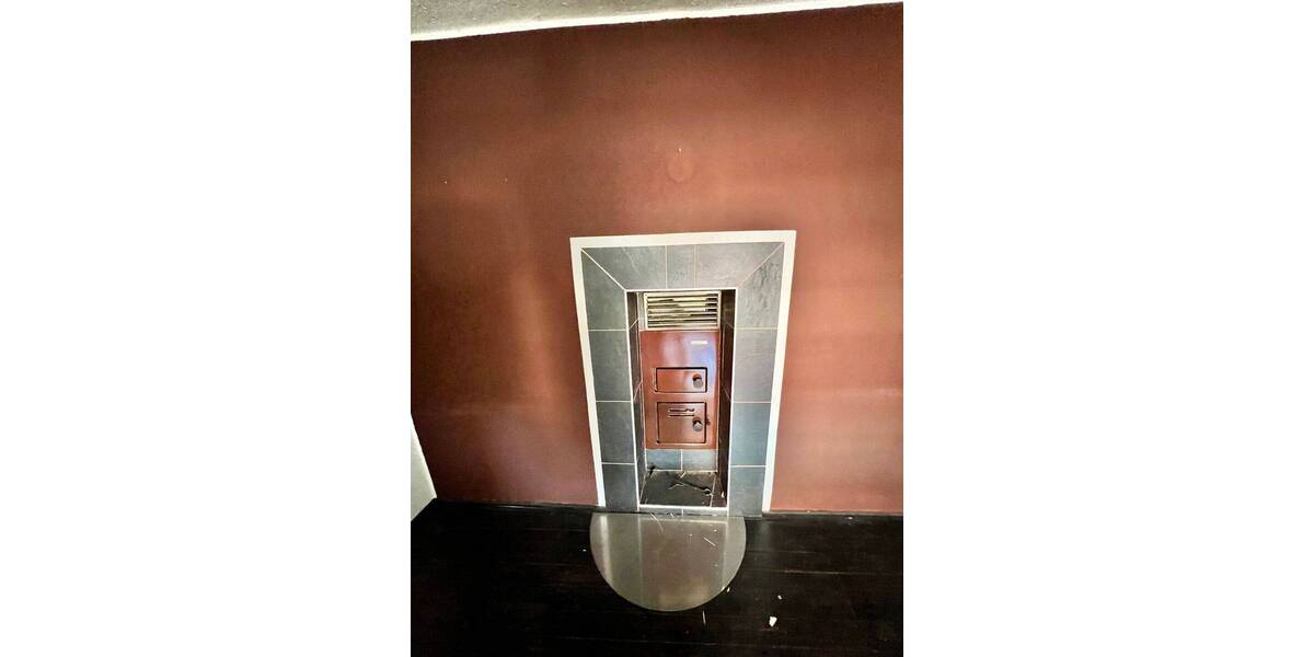 Mehrfamilienhaus, Wohnhaus Lengenfeld - 4 Zimmer, 150 m&sup2;, 85.000&euro; | Angebot:25708235