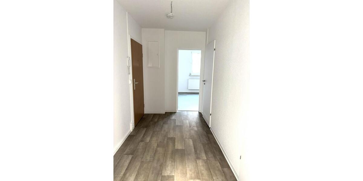 Erdgeschoßwohnung Zwickau Neuplanitz - 2 Zimmer, 50 m&sup2;, 325&euro; | Angebot:26017459