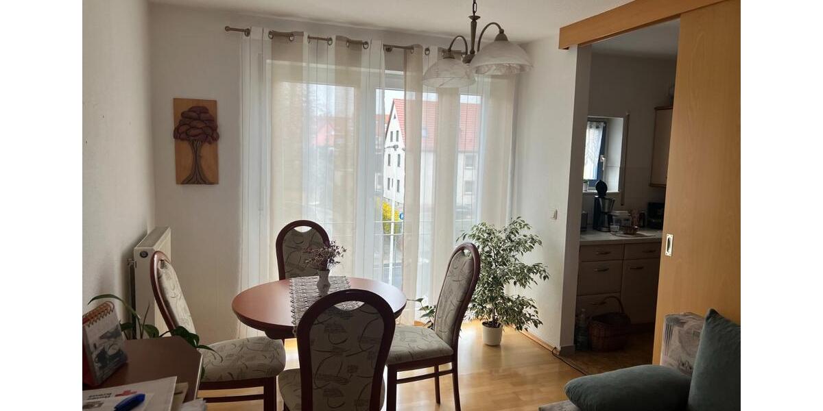 Etagenwohnung Zwickau Zwickau-West - 2 Zimmer, 67 m&sup2;, 440&euro; | Angebot:24857879
