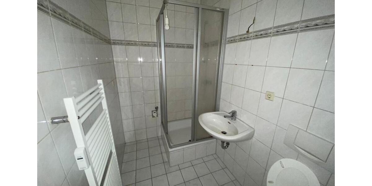 Dachgeschoßwohnung Werdau - 1.5 Zimmer, 35 m&sup2;, 193&euro; | Angebot:20345816