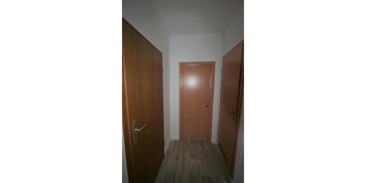 Etagenwohnung Oberlungwitz - 3 Zimmer, 56 m&sup2;, 316&euro; | Angebot:24662158